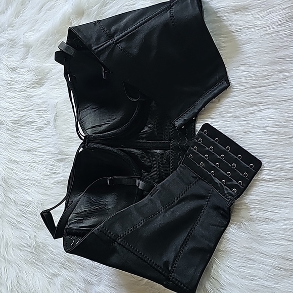 Sexy black bustier - Picture 4 of 7